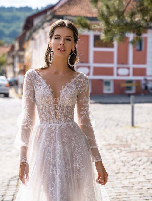 https://elisebride.ro/images/stories/virtuemart/product/3 Laima       (2).jpg